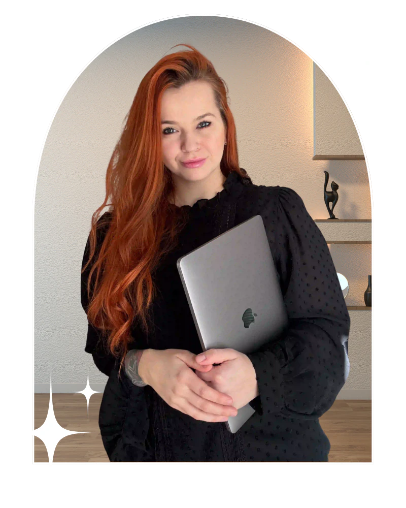 Diana Mraz Social Media management Moonlight Art Studio design közösségi média márkaépítés grafika arculat profilkép teljes